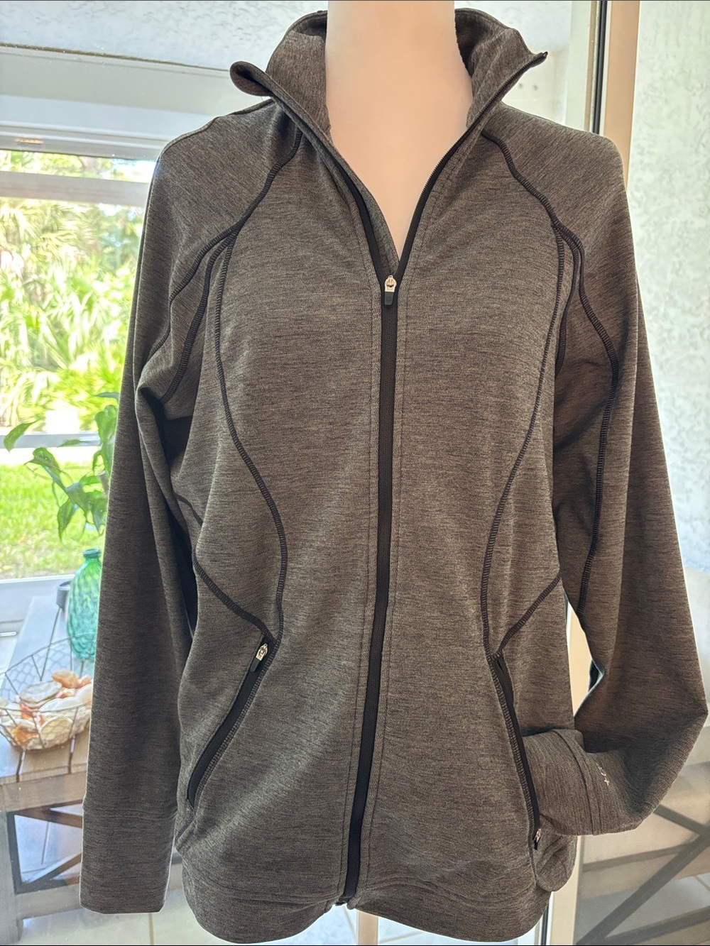 Coolibar UPF 50 Women’s Charcoal Zip-Front Lightweight Jacket